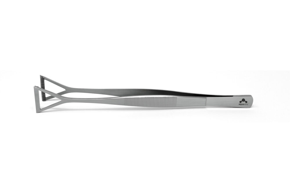 Aquavitro Wide Grasp Forceps